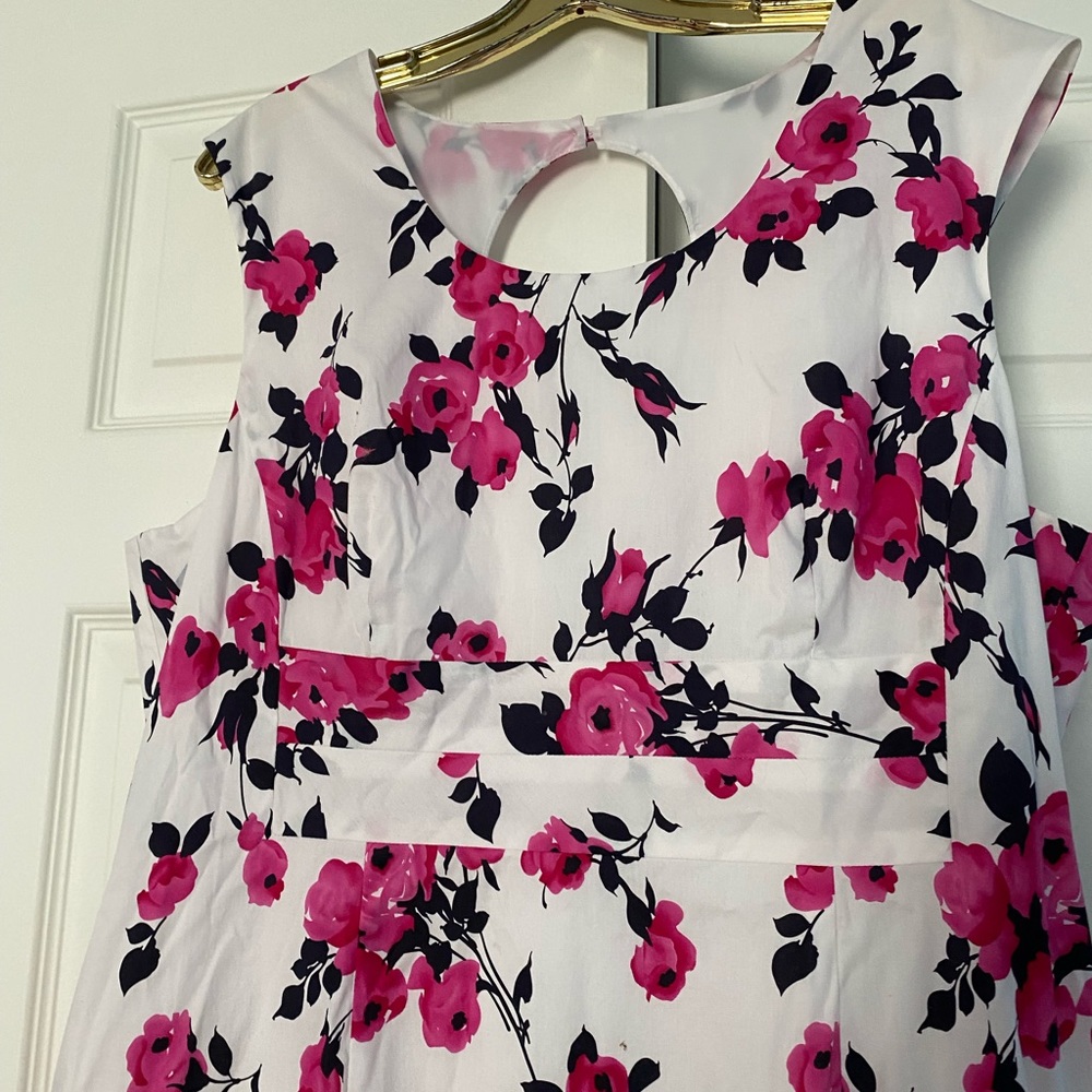 J. Peterman summer dress. Size 18. - Picture 2 of 4